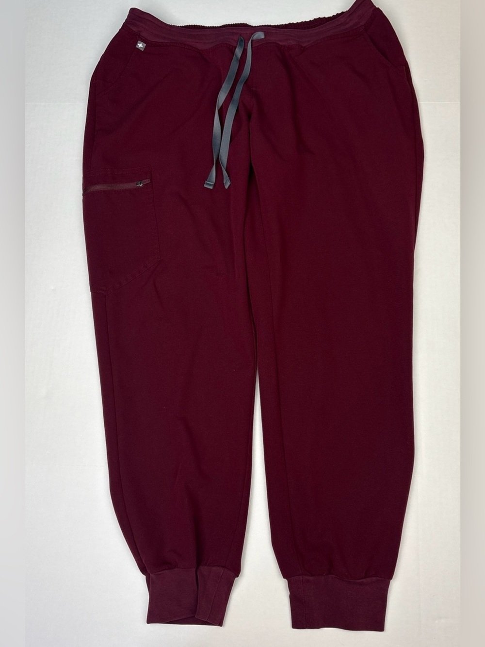 Figs Zamora Technical Collection Women Large Scrub Pants Burgundy Jogger Nursing